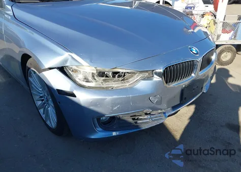 2013 BMW 328I из США, поврежденный, VIN WBA3C1C57DF443344